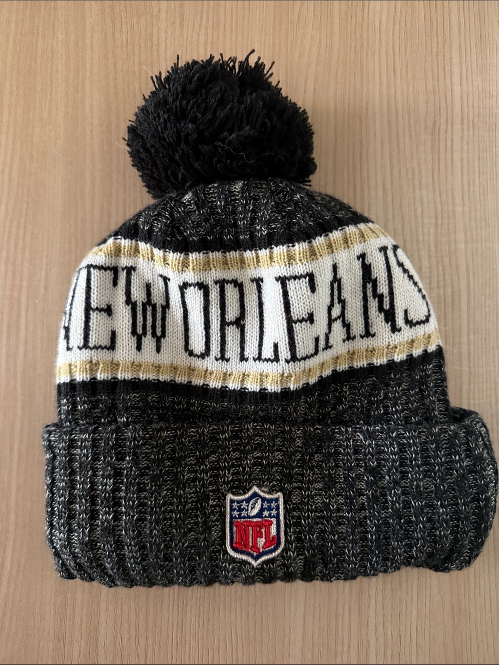 New Orleans NFL women Pom Beanie - Black & White
